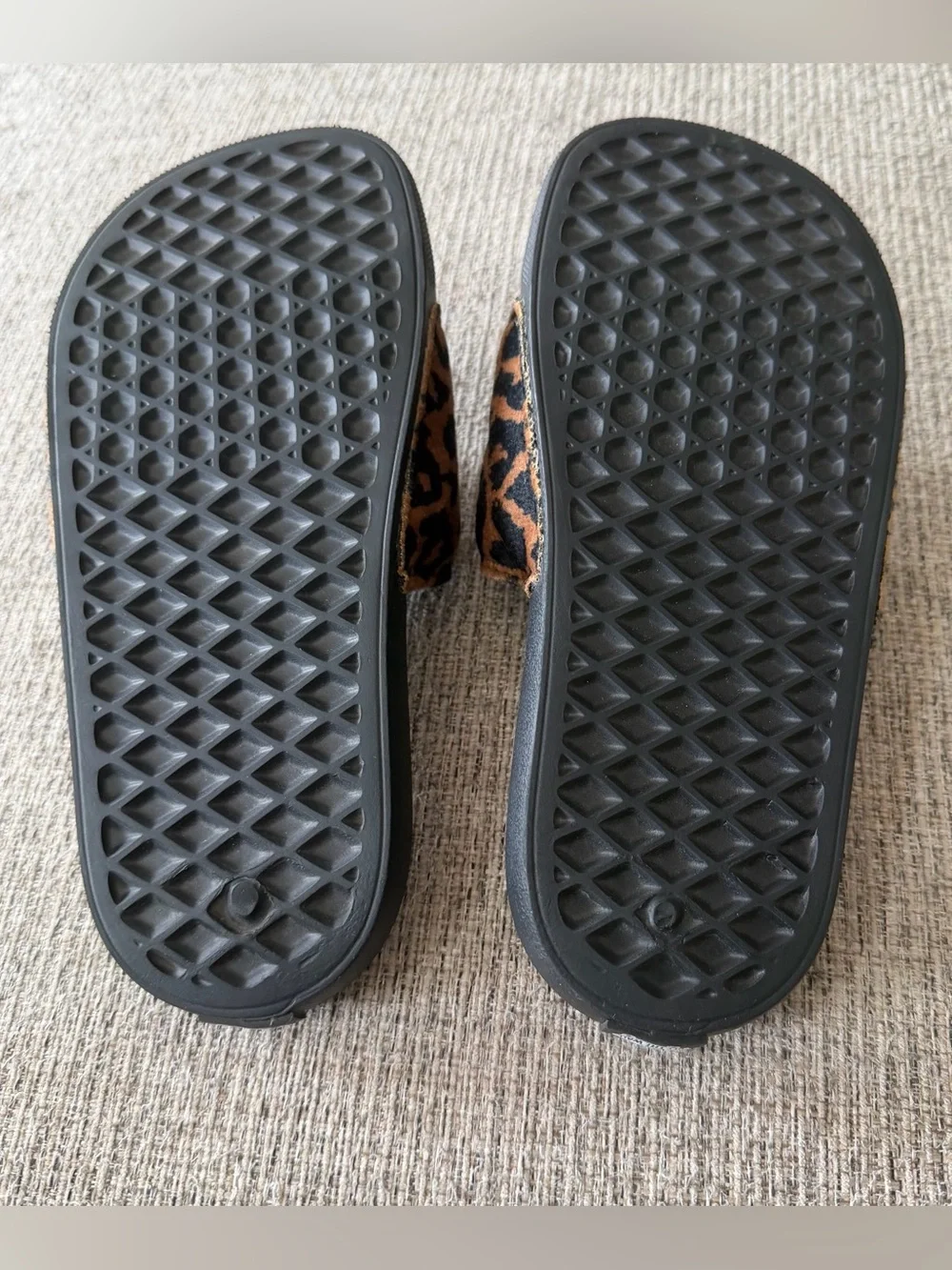 Vans Leopard Print Slides - 1.0